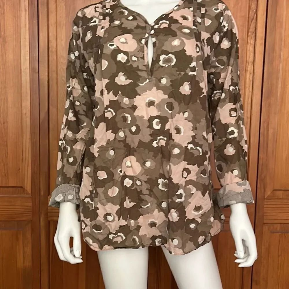 Patagonia Blossom Fields Large Pullover Blouse Camouflage Pleats Organic Cotton